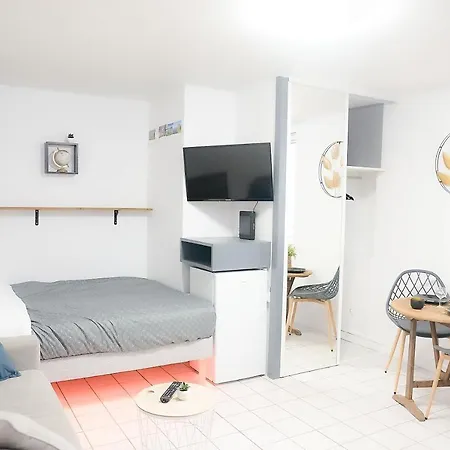 Le Vesulien 2 - Ma Petite Resa Appartement Vesoul Buitenkant foto