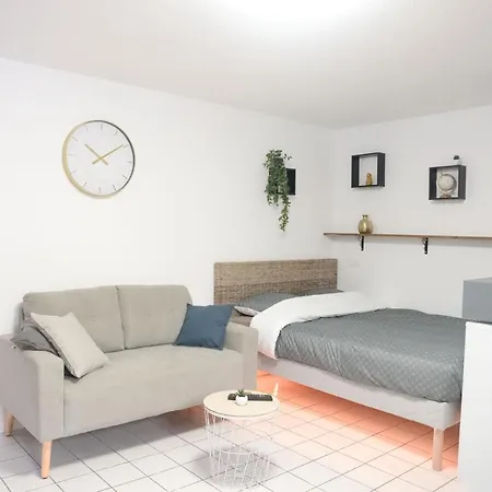 Le Vesulien 2 - Ma Petite Resa Appartement Vesoul Buitenkant foto